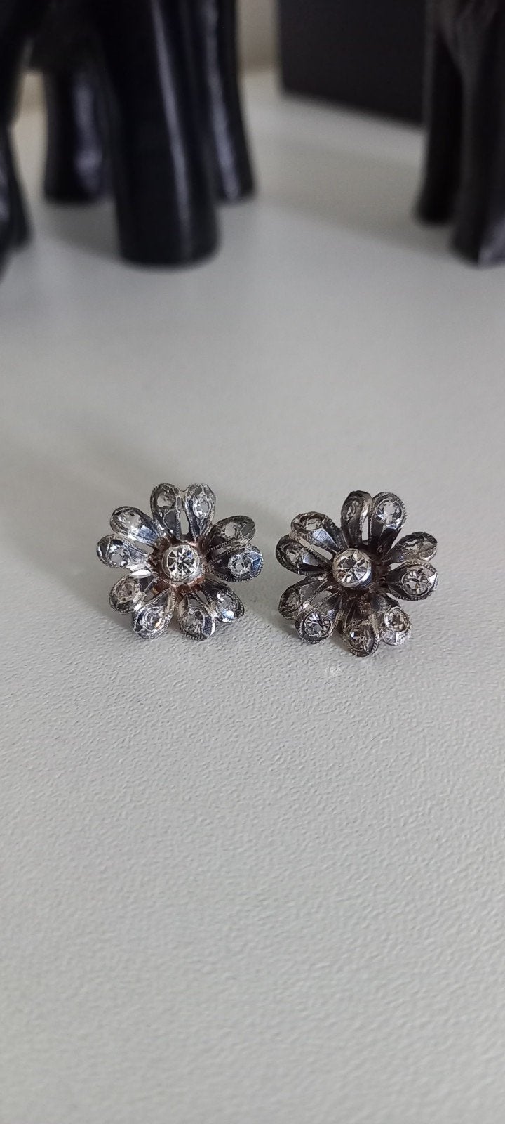 Boucles d'oreilles anciennes., Antiquités & Art, Enlèvement ou Envoi, Argent