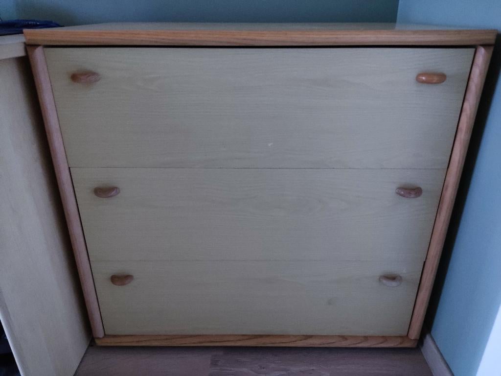 Ladenkast, 3 of 4 laden, Ophalen, Gebruikt