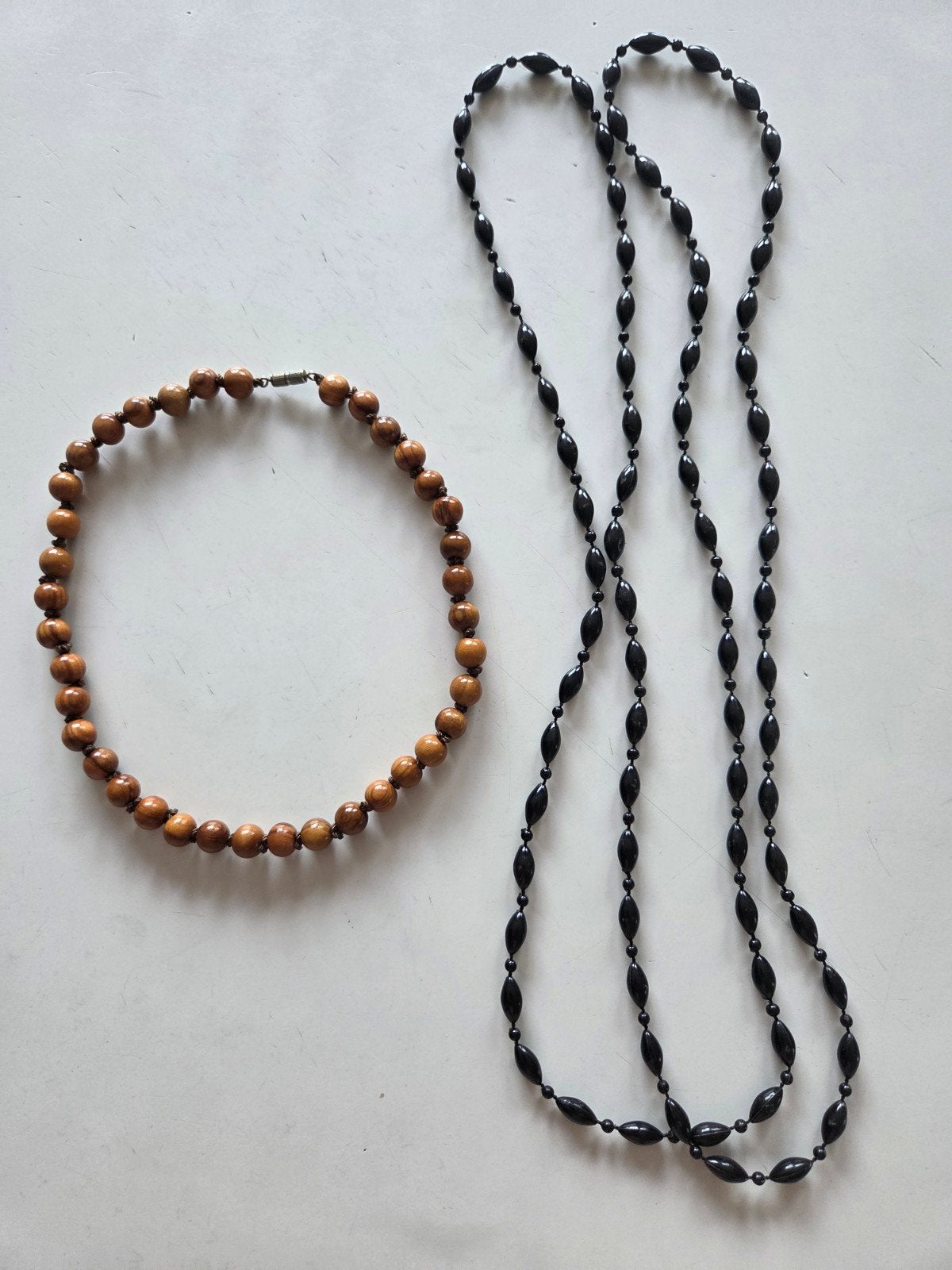 2 chaînes, Bijoux, Sacs & Beauté, Colliers, Enlèvement ou Envoi, Comme neuf, Synthétique