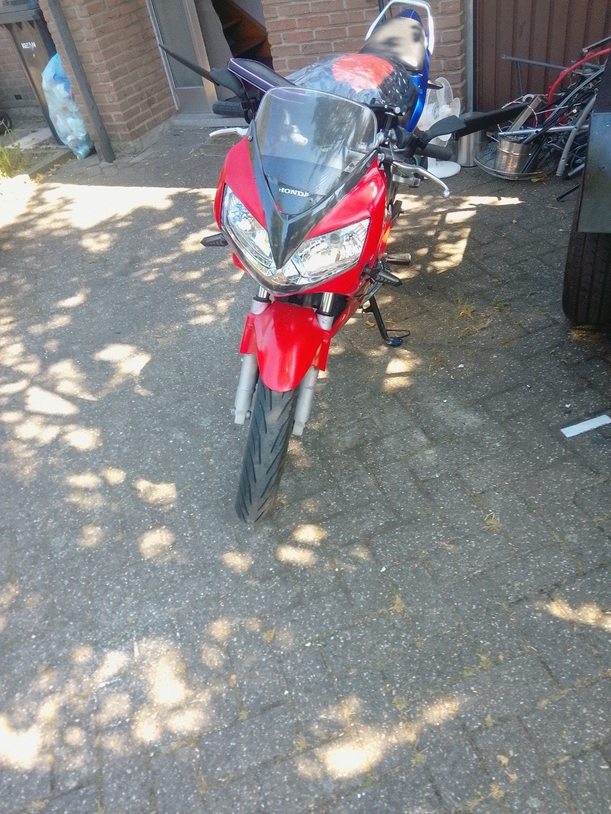 Ik verkoop mijn 2 Honda cbr 125cc, Motoren, Gebruikt, 125 cc, Handgeschakeld, 1 cilinder