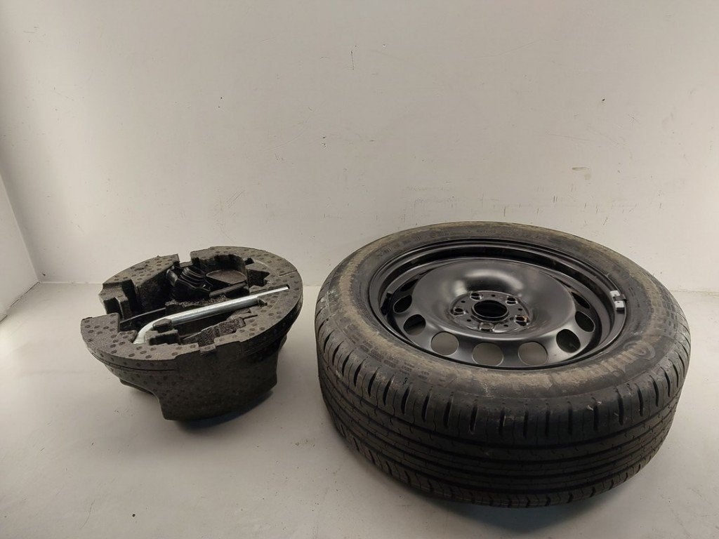 DIVERSEN Skoda Octavia Combi (5EAC) (01-2012/07-2020), Gebruikt, Info@skoda-auto.de, Skoda, Max-Planck-Straße  3-5
64331  Weiterstadt, DE