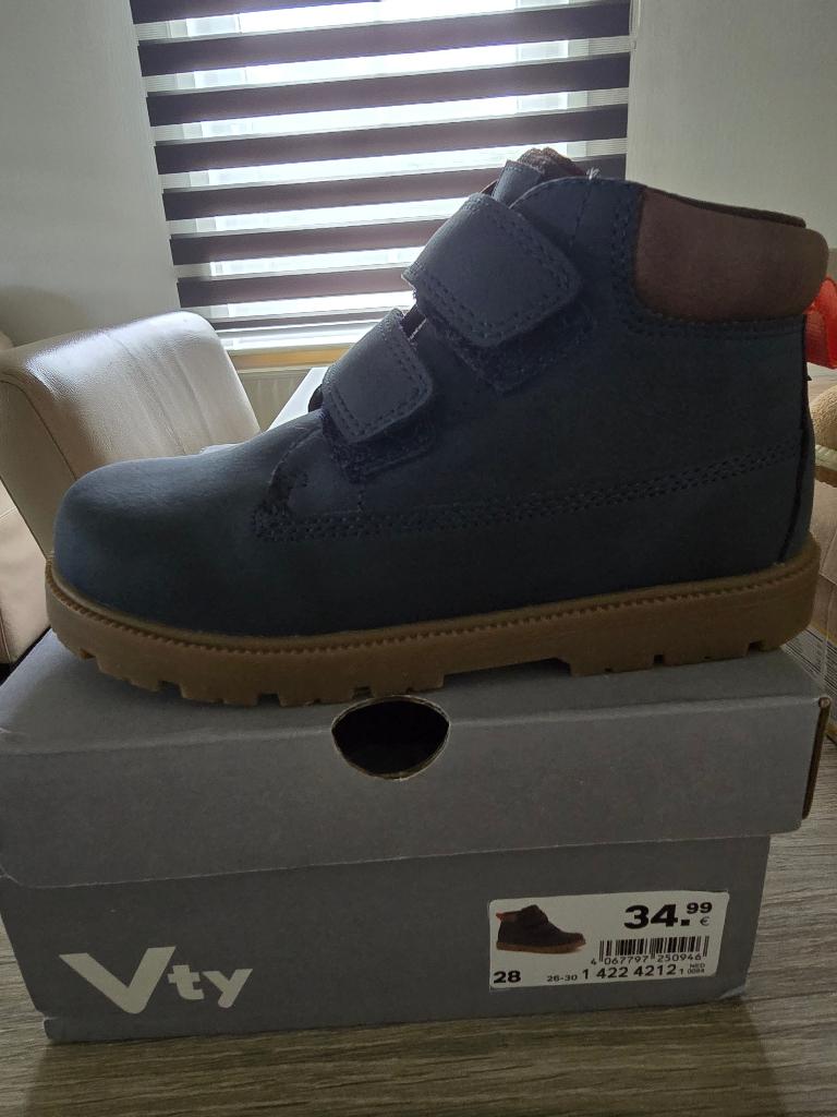 Kinder schoenen Timberland en Vty maat 28 - 29 Nieuw, Ophalen, Timberland, Schoenen, Nieuw