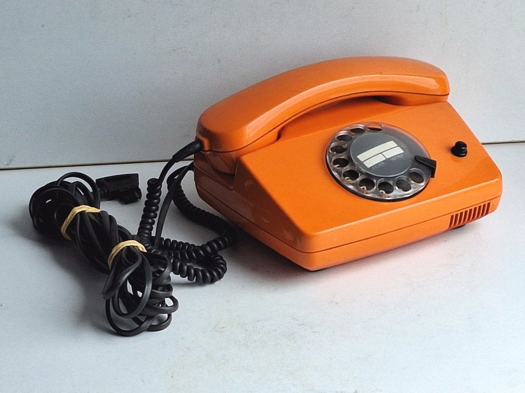 Joli ancien téléphone vintage allemand orange Post FeTap, Enlèvement ou Envoi