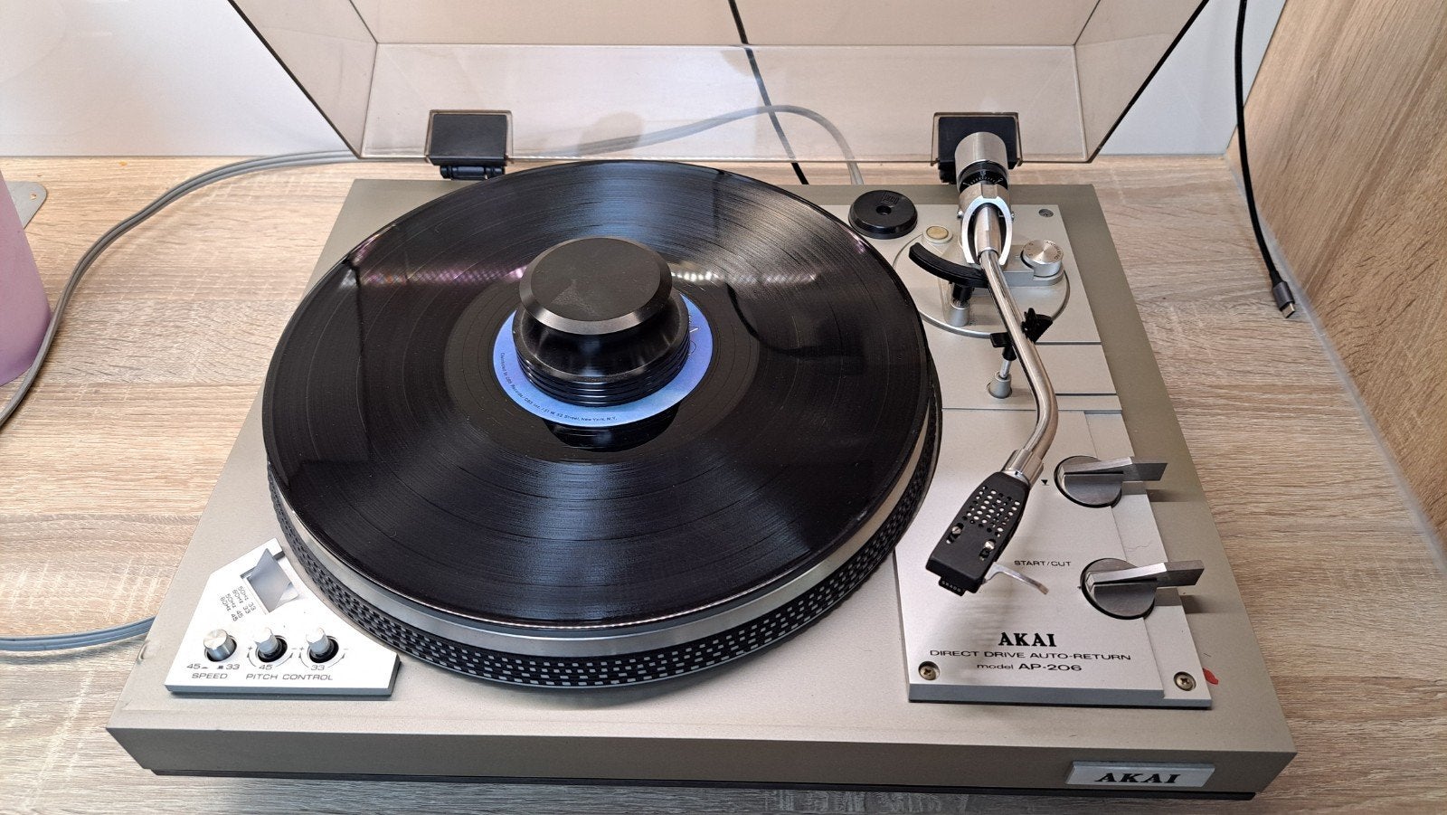 Akai ap206c ( direct drive ), Enlèvement, Akai