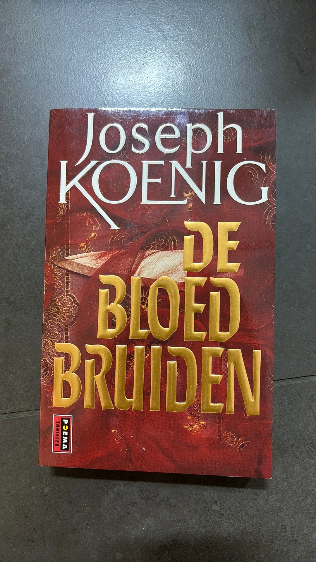 J. Koenig - De bloedbruiden, Ophalen, Zo goed als nieuw, J. Koenig