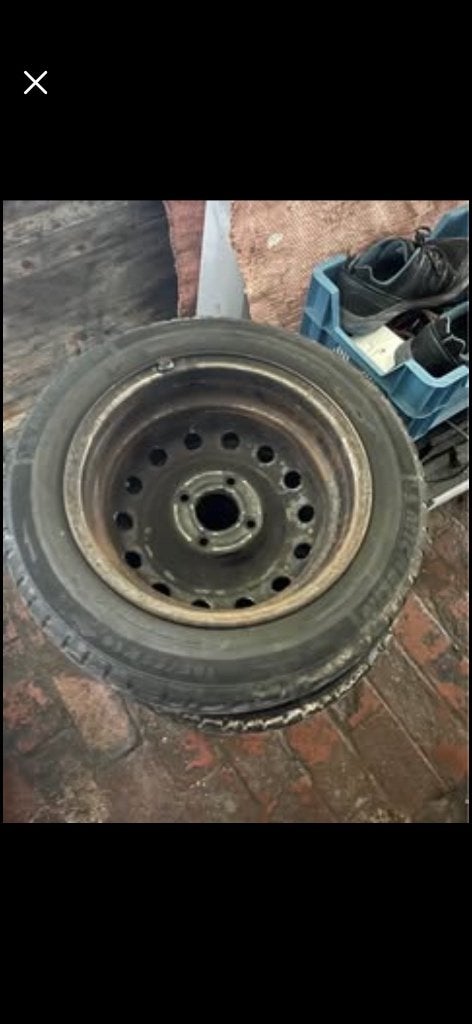 4 pneus hiver Michelin sur jantes acier – 165/65 R14, Autos : Pièces & Accessoires, Pneus & Jantes, 14 pouces, Pneus hiver, Pneu(s)