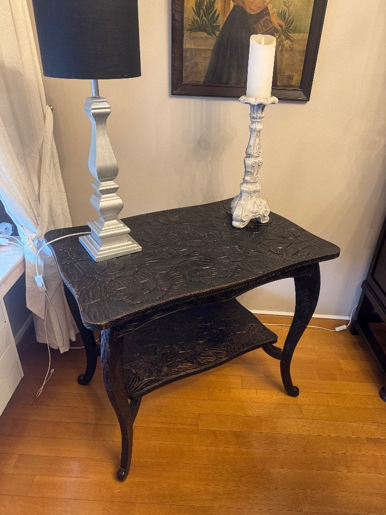 Oude Spaanse wijntafel 9260 – rijk gesneden hout – 50+ jaar, Huis en Inrichting, Ophalen, Overige materialen, Gebruikt, 50 tot 100 cm