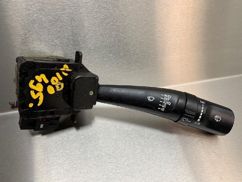 COMMODO ESSUIE-GLACE SsangYong Rexton (01-2002/04-2013), Utilisé, SsangYong