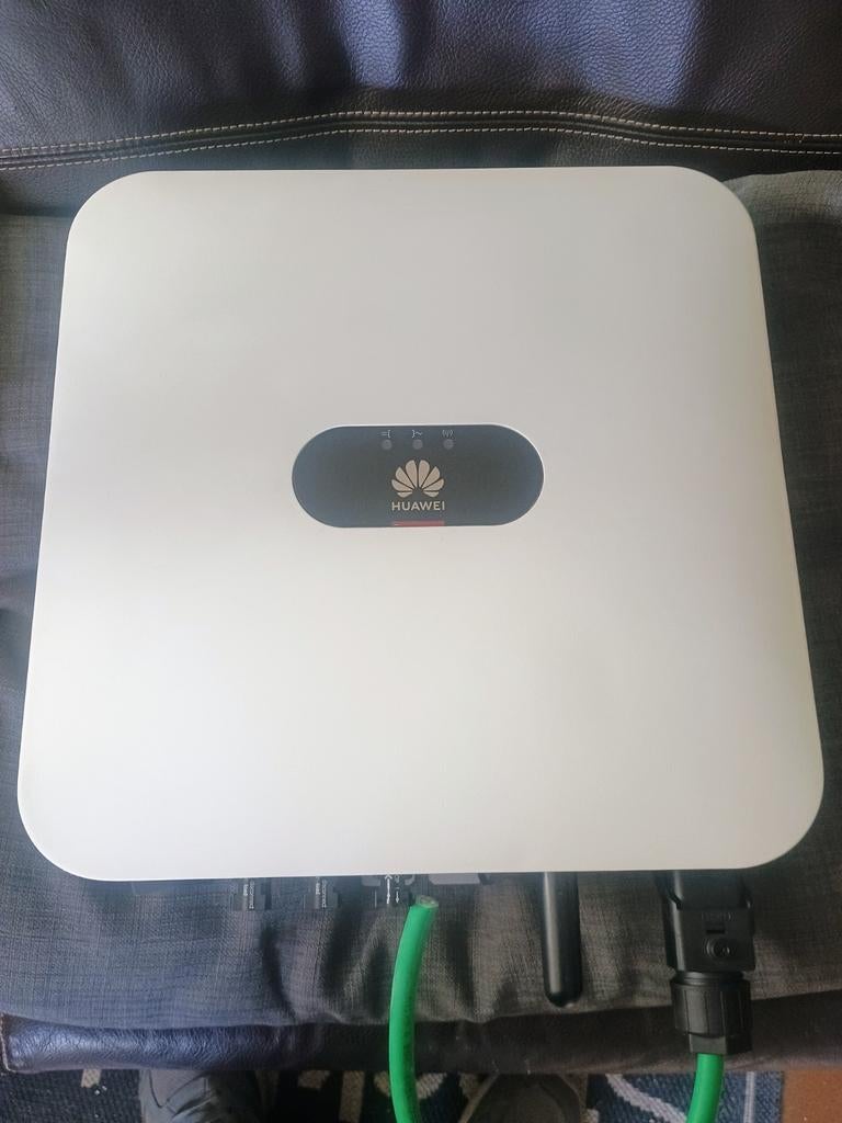 Huawei sun2000 2ktl l1, Doe-het-zelf en Bouw, Ophalen
