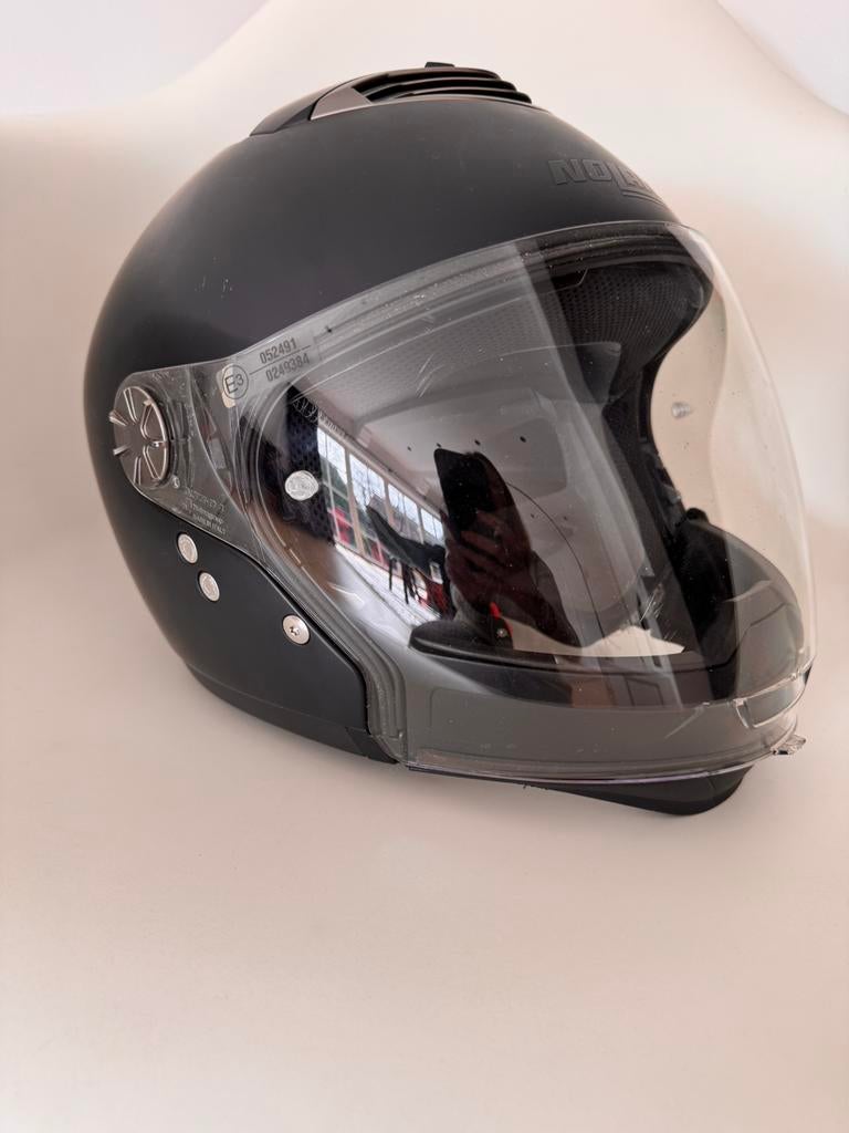 Prachtige zwarte motorhelm - Nolan - Maat L, Motoren, Kleding | Motorhelmen, Ophalen, L, Nolan