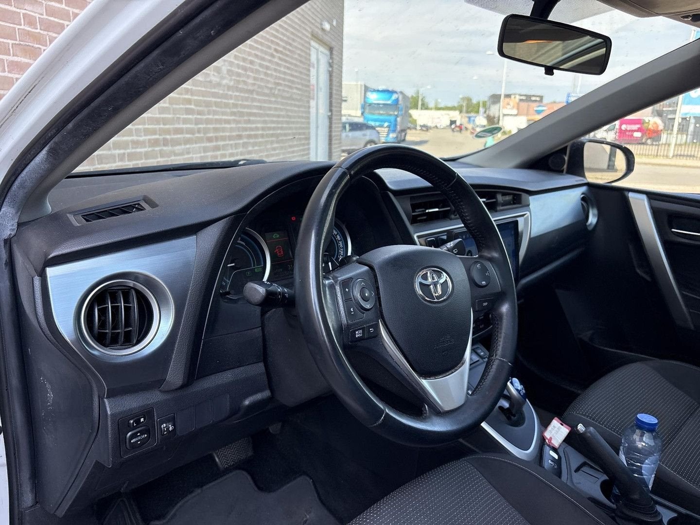Toyota Auris Touring Sports 1.8 Hybrid Lease | Pano | Climat, Auto's, Toyota, Automaat, Wit, Bedrijf, Break