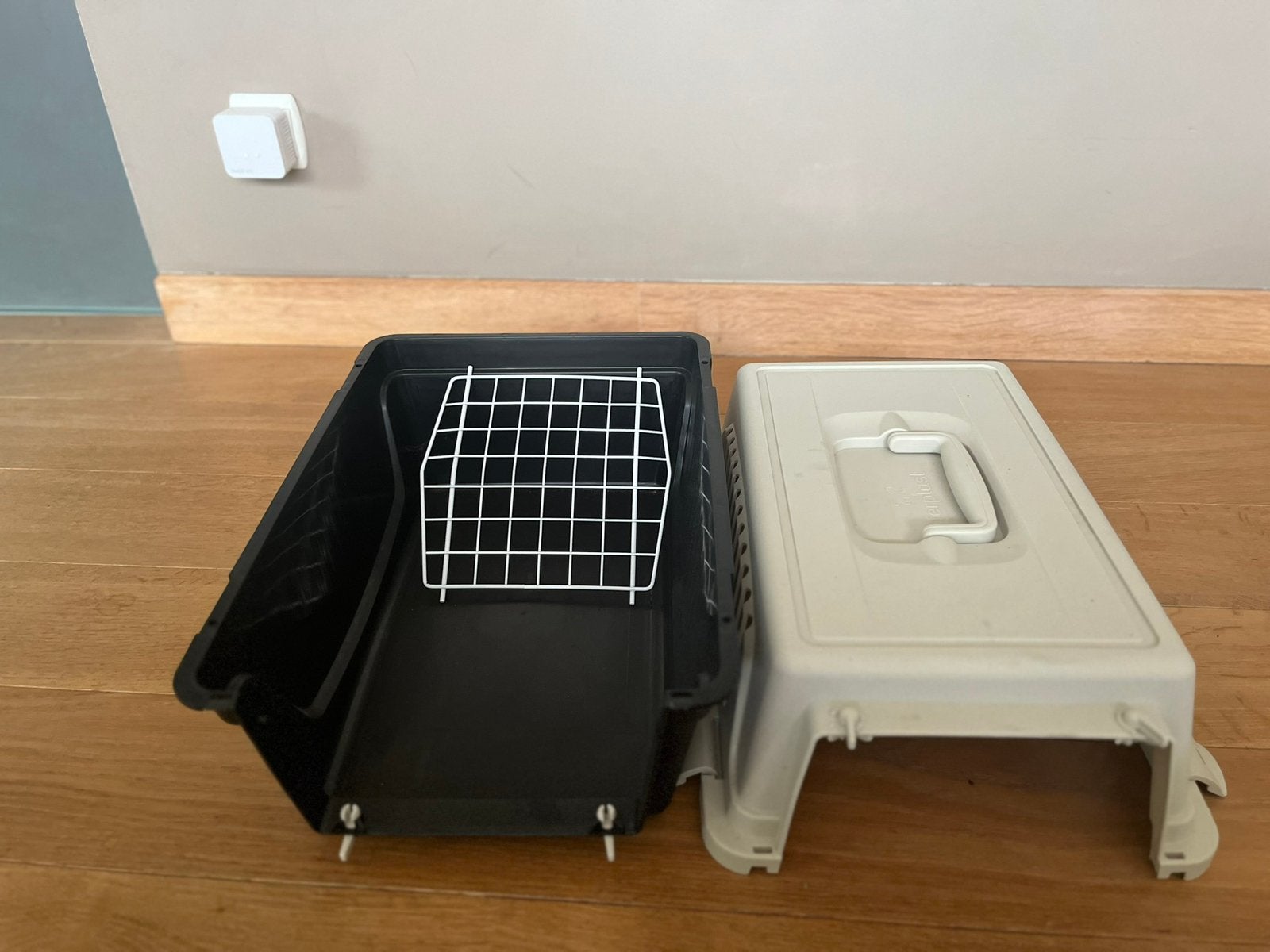 Caisse pour chat, Animaux & Accessoires, Enlèvement, Comme neuf
