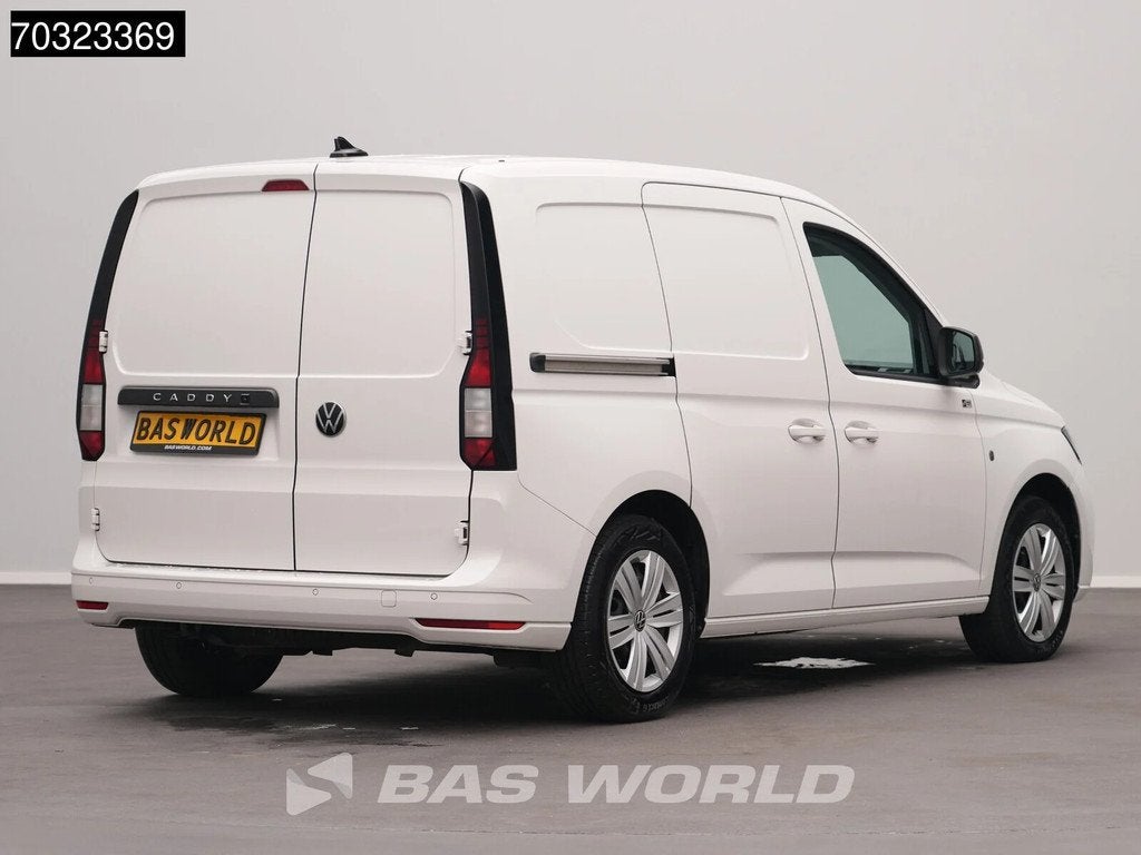 Volkswagen Caddy 122pk Automaat L1H1 Navi Airco Cruise Camer, Gebruikt, Euro 6, 4 cilinders, Volkswagen
