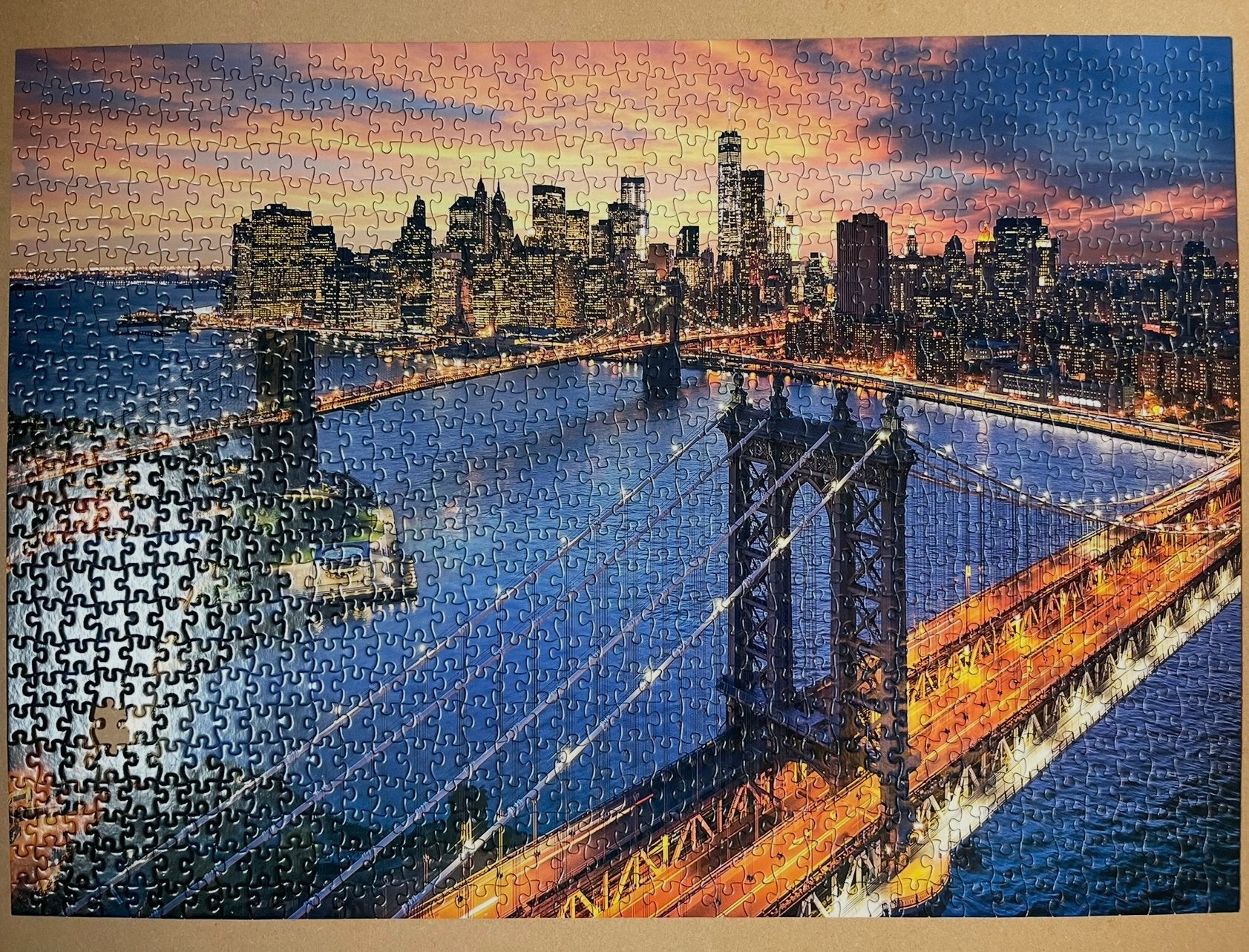Puzzel van 1000 stukjes - Mahattan, Ophalen of Verzenden, 500 t/m 1500 stukjes, Gebruikt, Legpuzzel