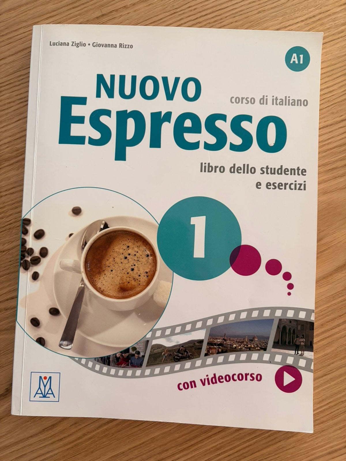 Nuovo Espresso A1, in perfecte staat, Boeken, Ophalen, Zo goed als nieuw