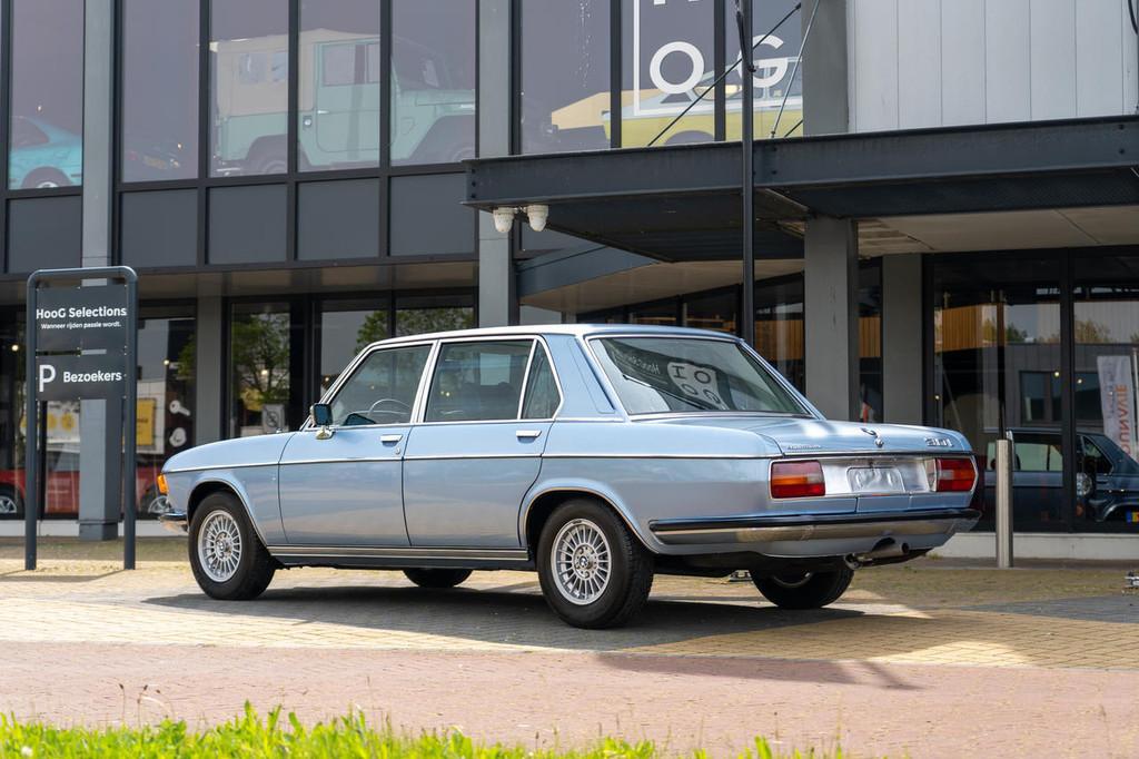 BMW E3 3.0 Li (bj 1977, automaat), Auto's, Automaat, 4 deurs, 179 pk, Blauw