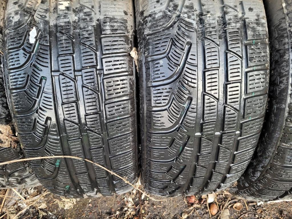 winterbanden pirelli 205/50r17, Enlèvement