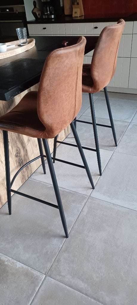 Set van 2 barstoelen, 2 tabourets, Enlèvement, Utilisé, 60 à 90 cm