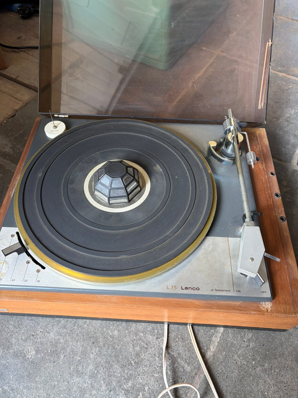 Verschillende platen spelers, Enlèvement, Comme neuf