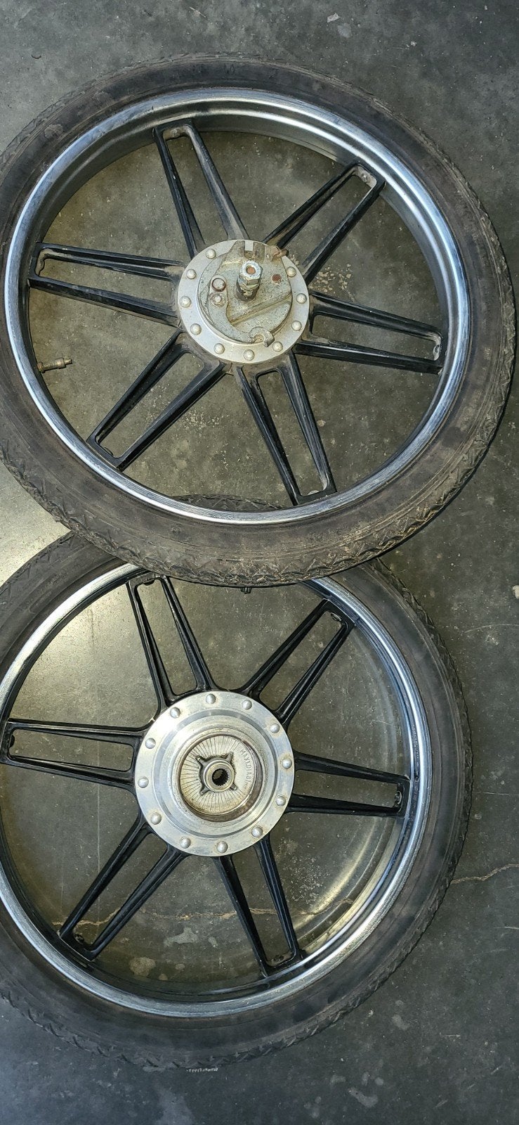 Honda Camino Rigida, Enlèvement ou Envoi
