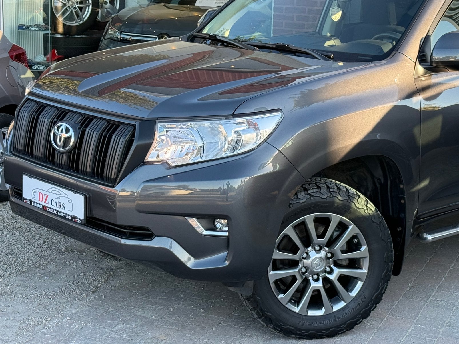 TOYOTA LAND CRUISER 150 SERIES 2.8D 204CH |NAVI | KEY LESS, Autos, Argent ou Gris, Euro 6, Entreprise, Entretenue par le concessionnaire