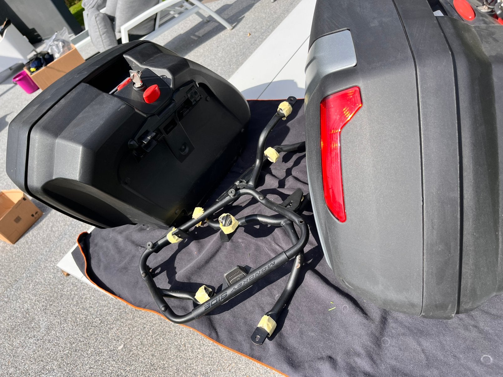 Valises Givi pour BMW  + fixations, Motos, Enlèvement ou Envoi, Utilisé