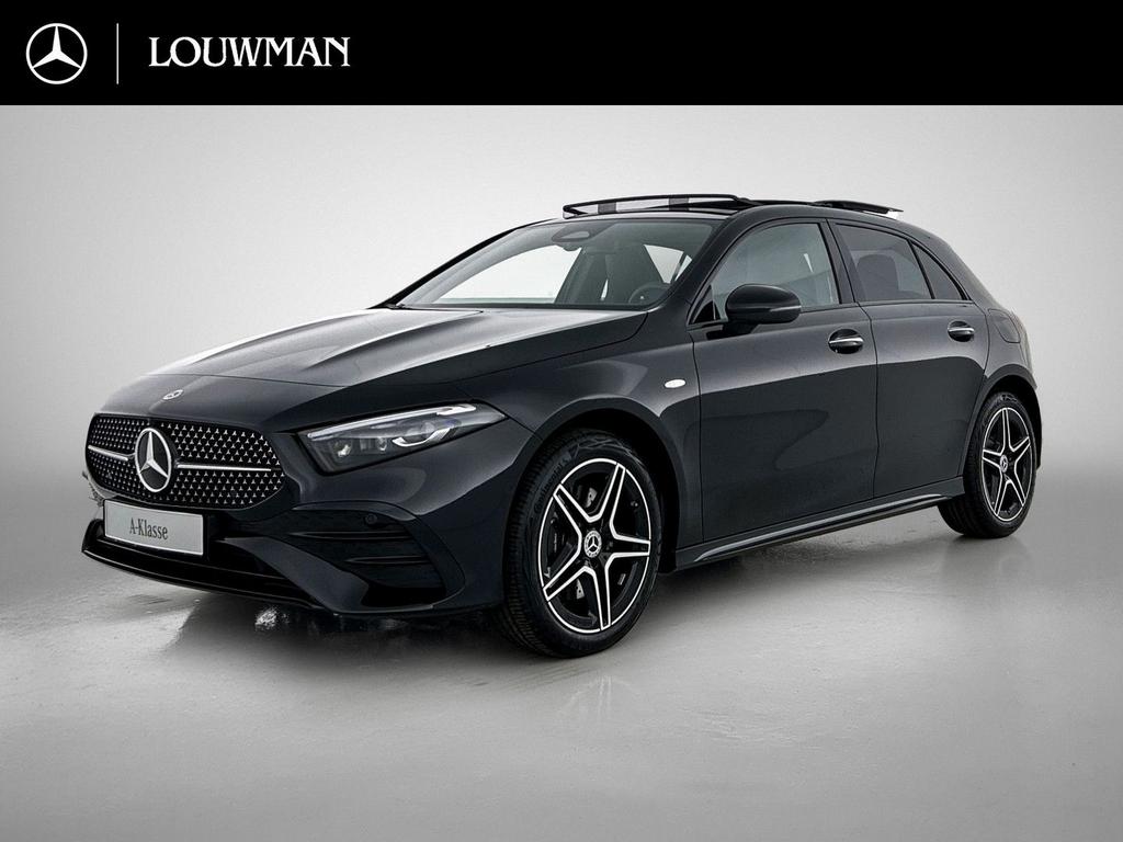 Mercedes-Benz A 250 e Business Solution AMG | Nightpakket |, Auto's, Mercedes-Benz, Automaat, Zwart, Zwart, Berline