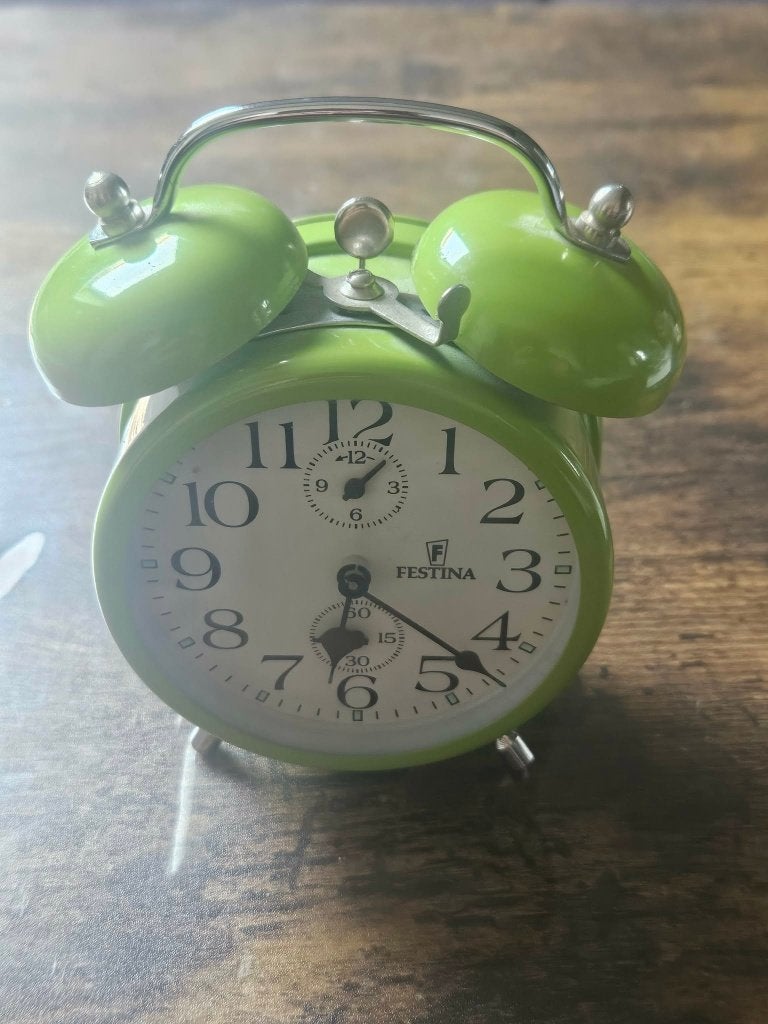 RÉVEIL FESTINA VINTAGE VERT – DESIGN DOUBLE CLOCHE, Enlèvement ou Envoi