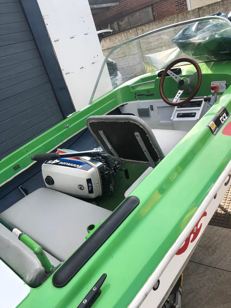 Visboot, Watersport en Boten, Ophalen, Zo goed als nieuw, Buitenboordmotor