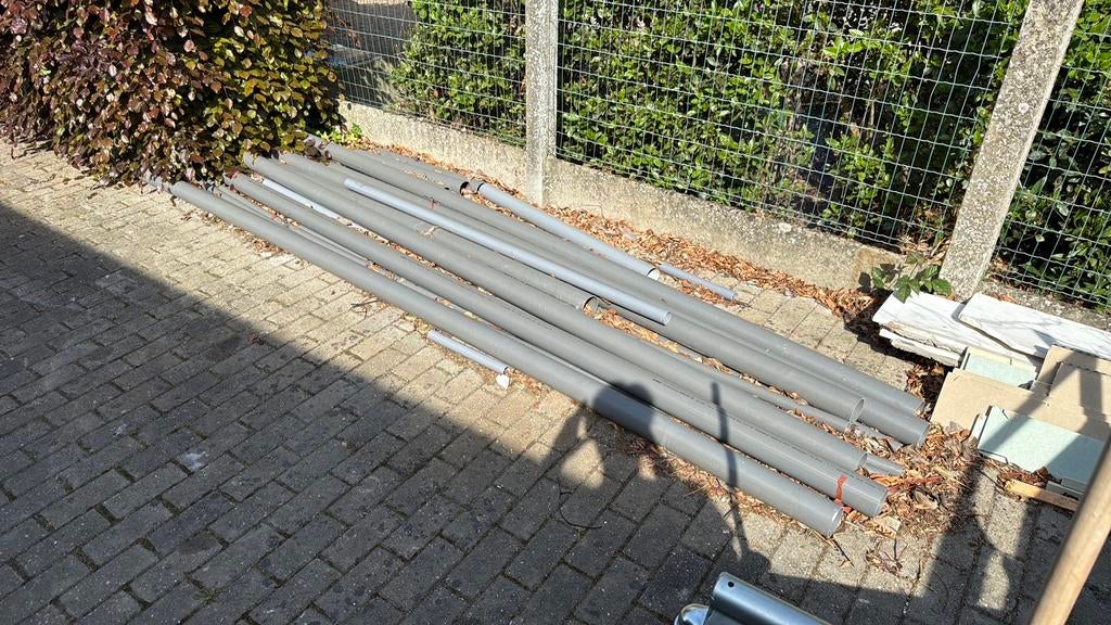 Nieuwe PVC afvoerbuizen 90 en 40 mm, Doe-het-zelf en Bouw, Buizen en Afvoer, Ophalen, 2 tot 4 meter, PVC, Nieuw