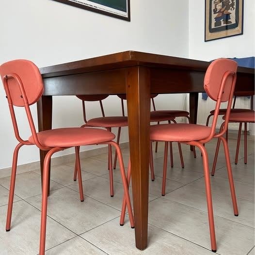 Table de salle à manger en noyer, Maison & Meubles, 150 à 200 cm, Cinq personnes ou plus, Comme neuf, 100 à 150 cm