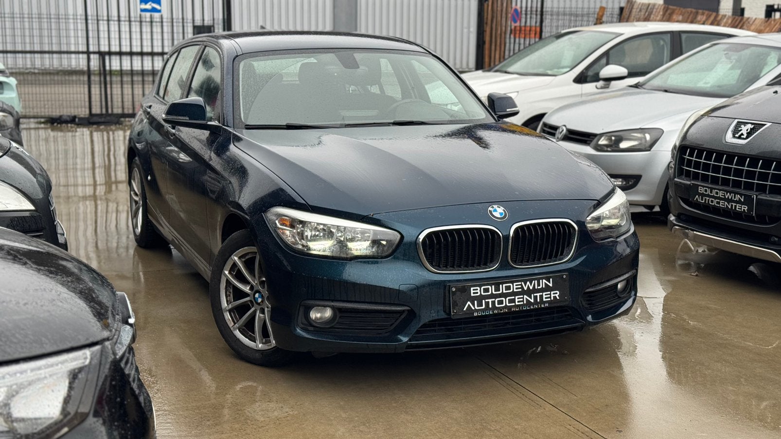 Bmw 1 Serie 116D EURO 6B Efficient Dynamic 2015 - 215.xxxkm, 5 deurs, Onderhoudsboekje, Te koop, Stadsauto