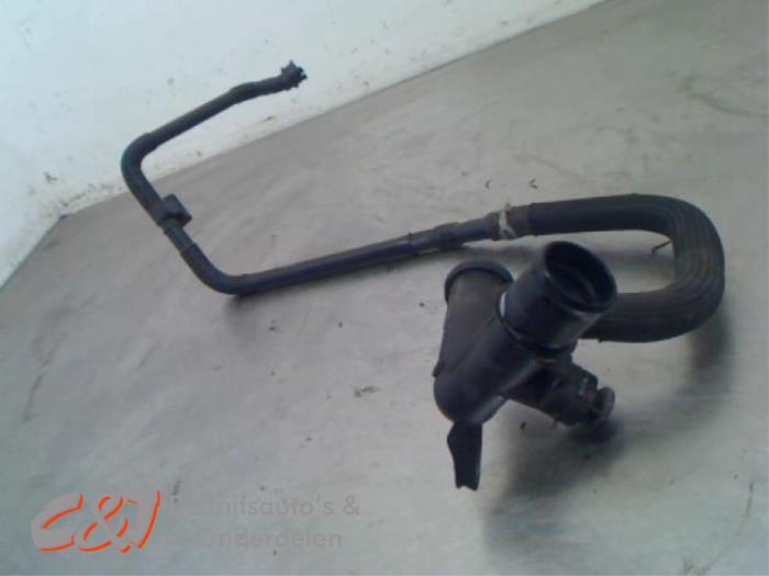 Raccordement du tuyau d'eau d'un Citroen Berlingo, -, 3 mois de garantie, Utilisé, -