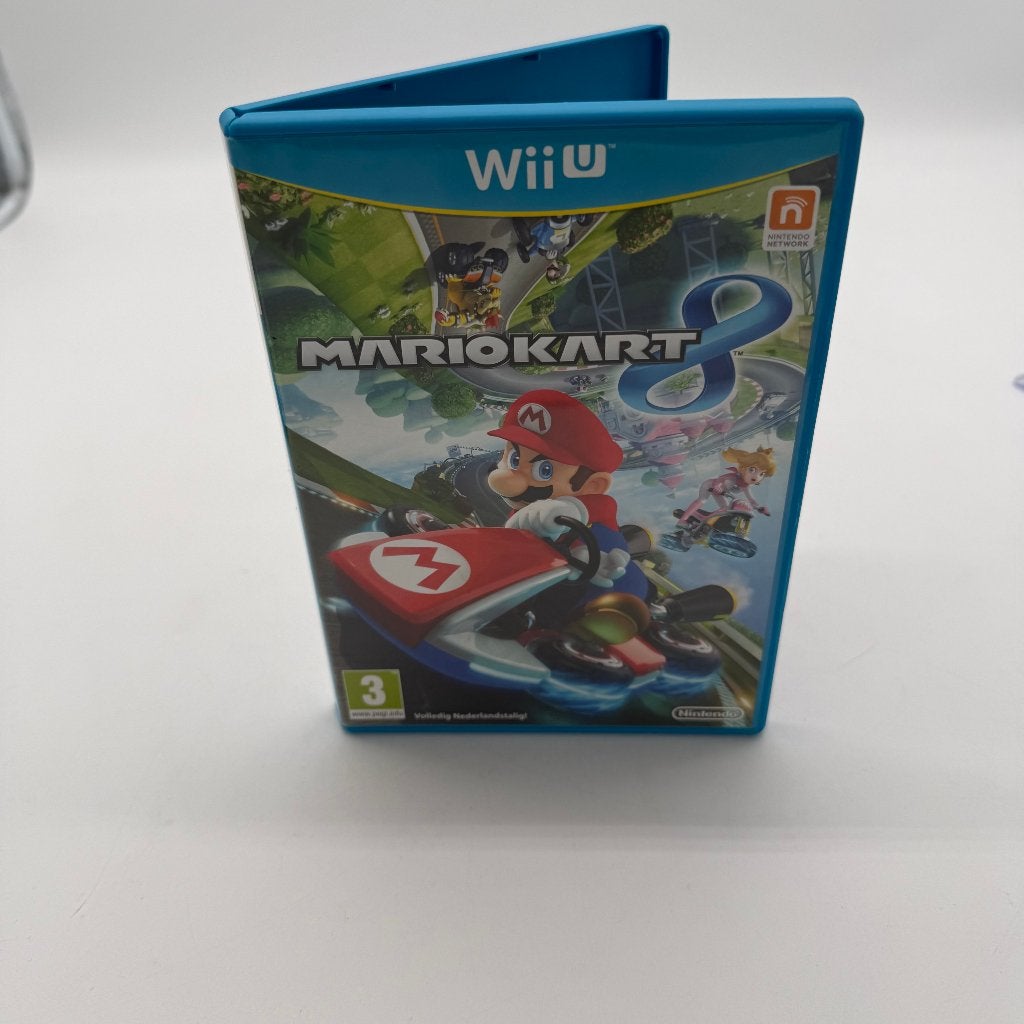 Nintendo Wii U Game - Mario Kart 8, Ophalen of Verzenden, Zo goed als nieuw, Racen en Vliegen