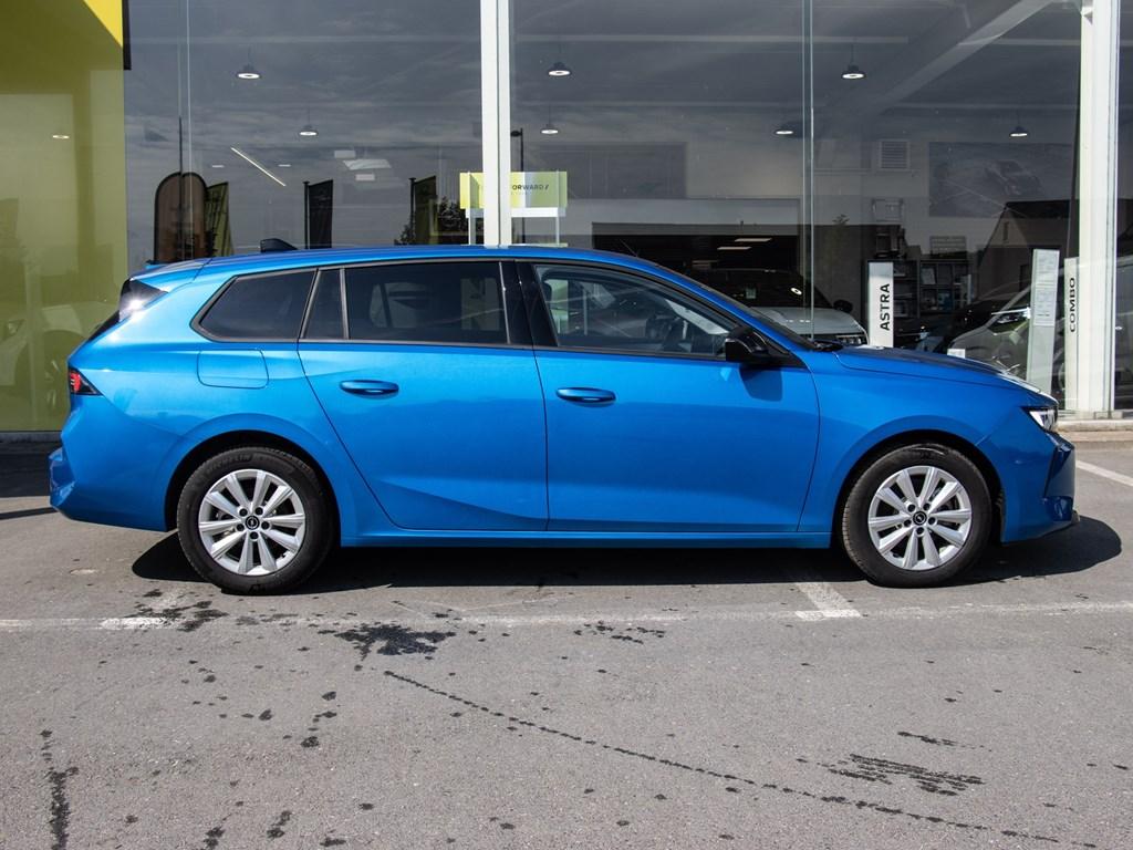 Opel Astra Sports Tourer EDITION 1.2T MT6 |CAMERA|CARPLAY|V, Blauw, 5 deurs, https://public.car-pass.be/vhr/29ccd194-4c9d-4b34-a7f8-541ef00d5151