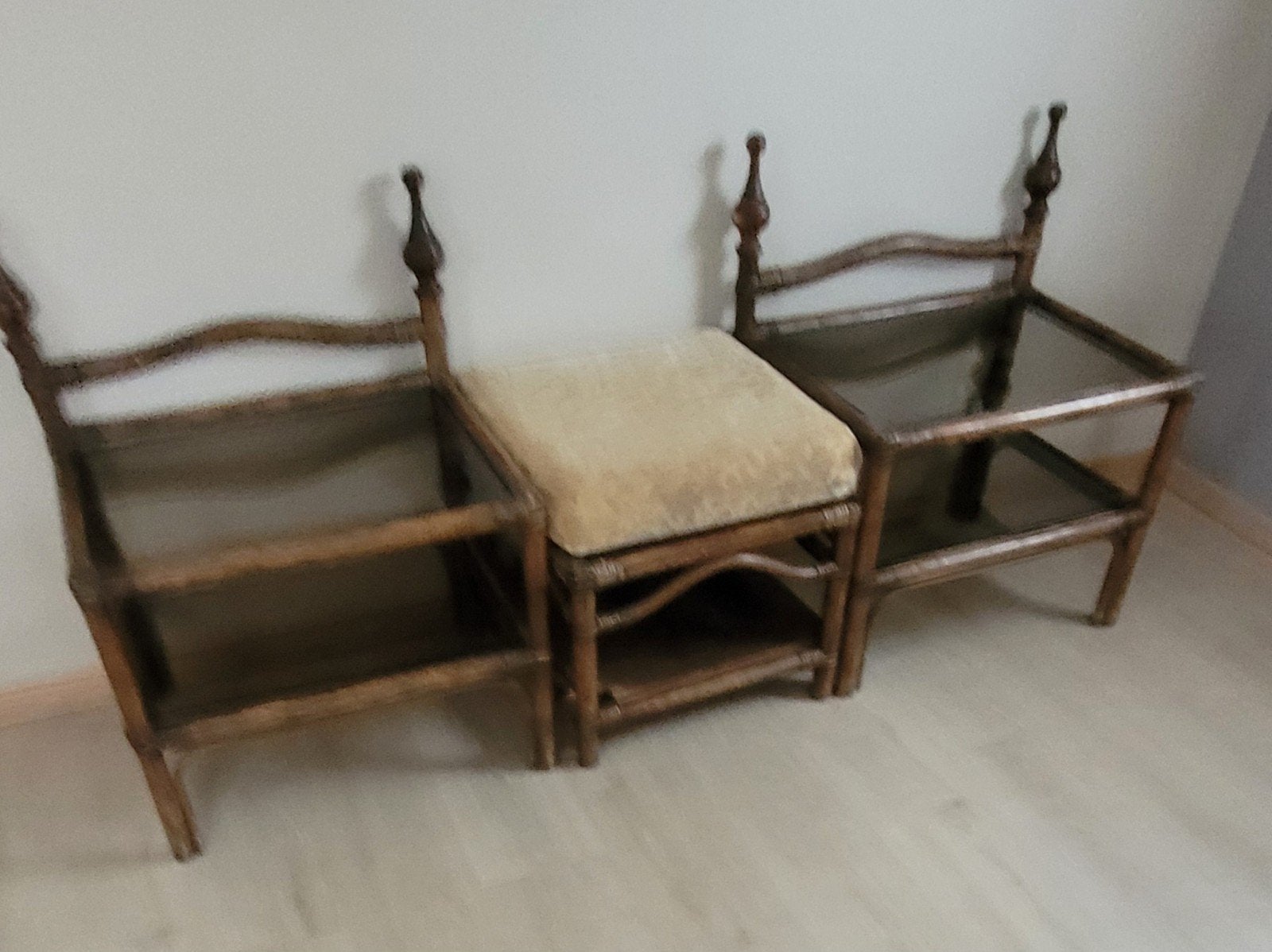 Tables de nuit BANBOU et contour de lit le tout pour 200€, Antiquités & Art, Enlèvement