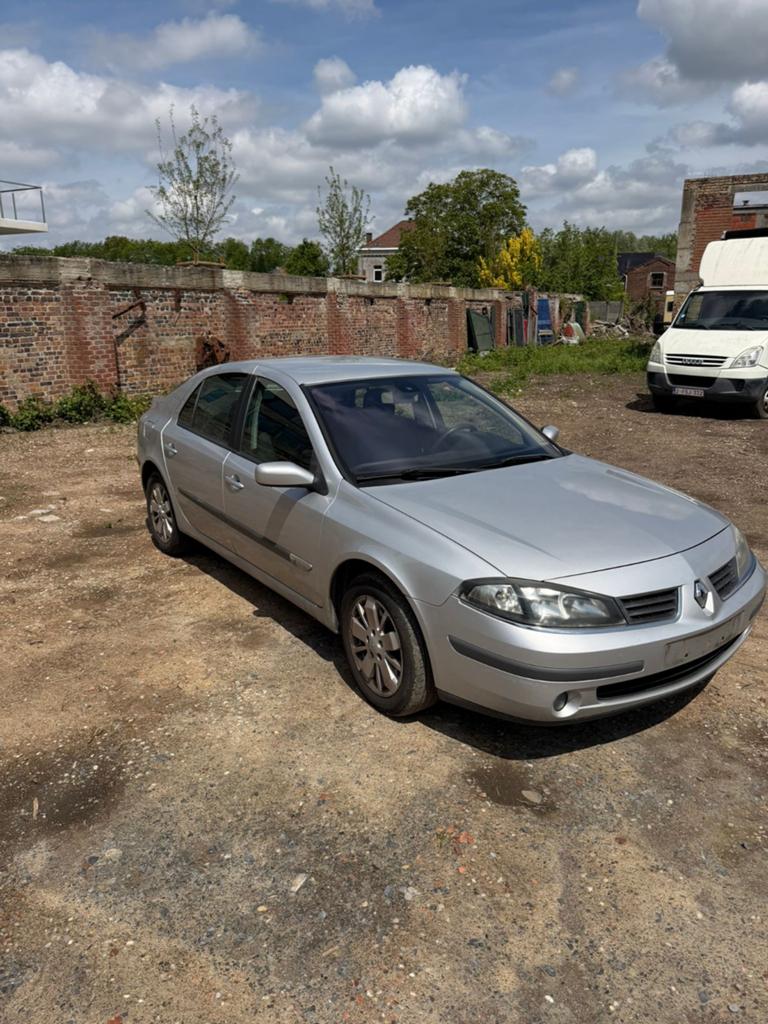 Renault laguna 1.9dci, Autos, Renault, Achat, Boîte manuelle, Noir, 5 portes