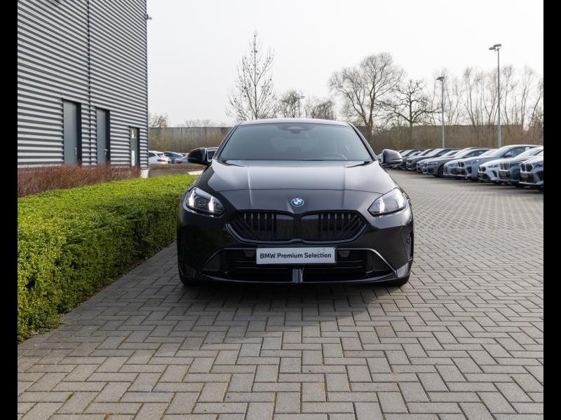 BMW Serie 1 120 M SportPakket Pro, Auto's, BMW, Automaat, 1 Reeks, Euro 6, Zwart