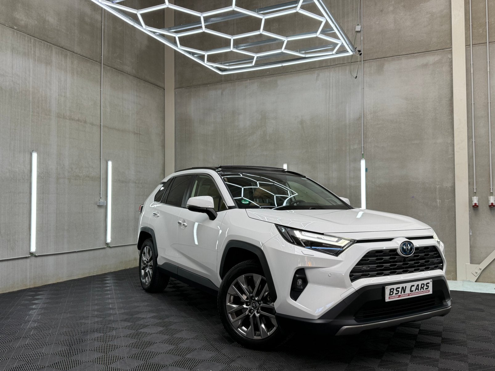 TOYOTA RAV4/PANO/360CAMERA/MEMORY/ZETELKOEL/JBL/LANE/GARANTI, Autos, Cuir, Essai à domicile, Achat, 2487 cm³