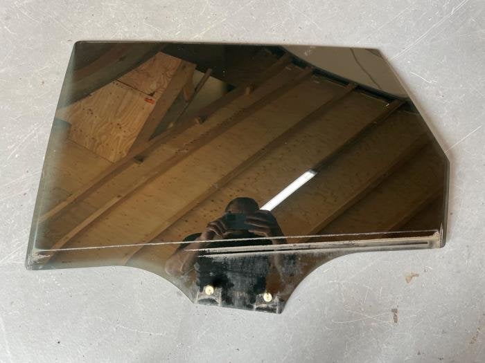 Vitre portière 4portes arrière gauche d'un Audi A4, -, 3 mois de garantie, Audi, Utilisé