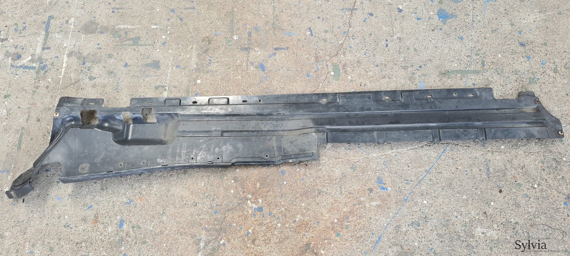 Bodemplaat onderplaat links BMW X5 E53 8402437, -, Utilisé, -, -