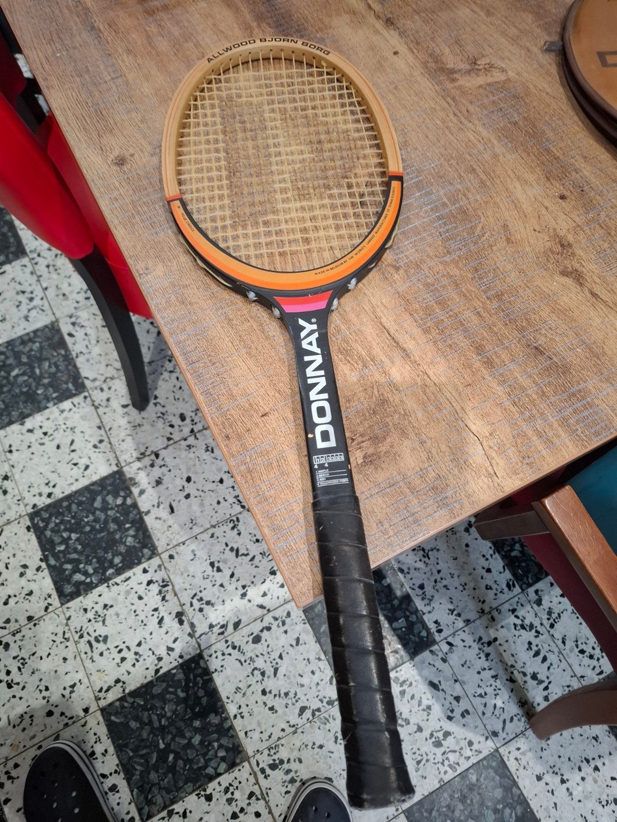 Raquette de tennis, Enlèvement, Raquette
