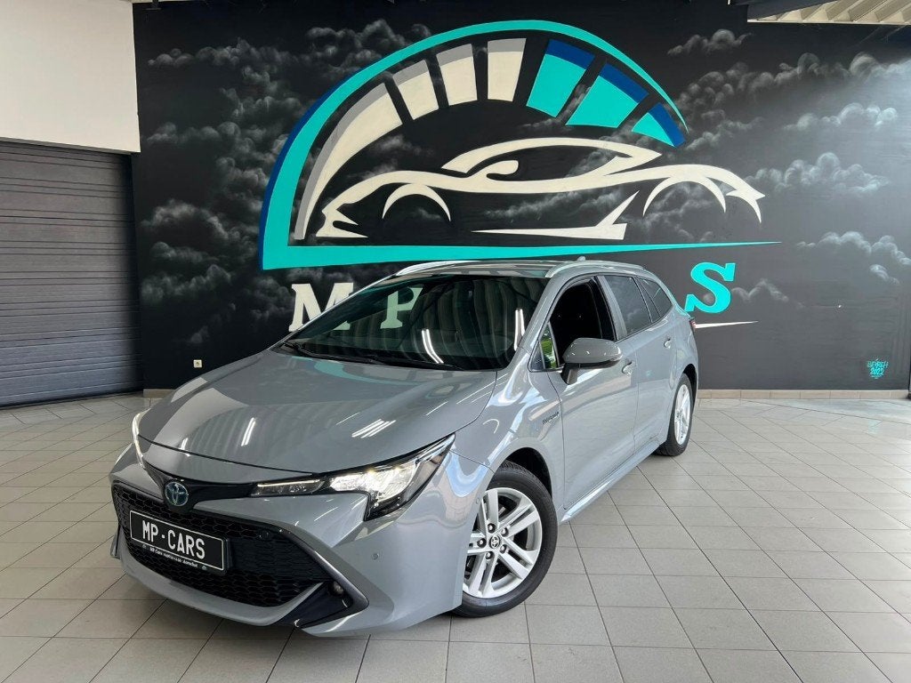 Toyota Corolla Dynamic 1.8 Hybride, Argent ou Gris, Achat, 6 portes, Euro 6