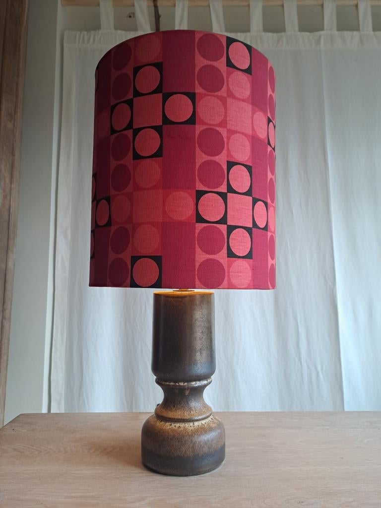Zeer mooie Seventies lamp, vintage lamp, tafellamp, Huis en Inrichting, Lampen | Tafellampen, Ophalen