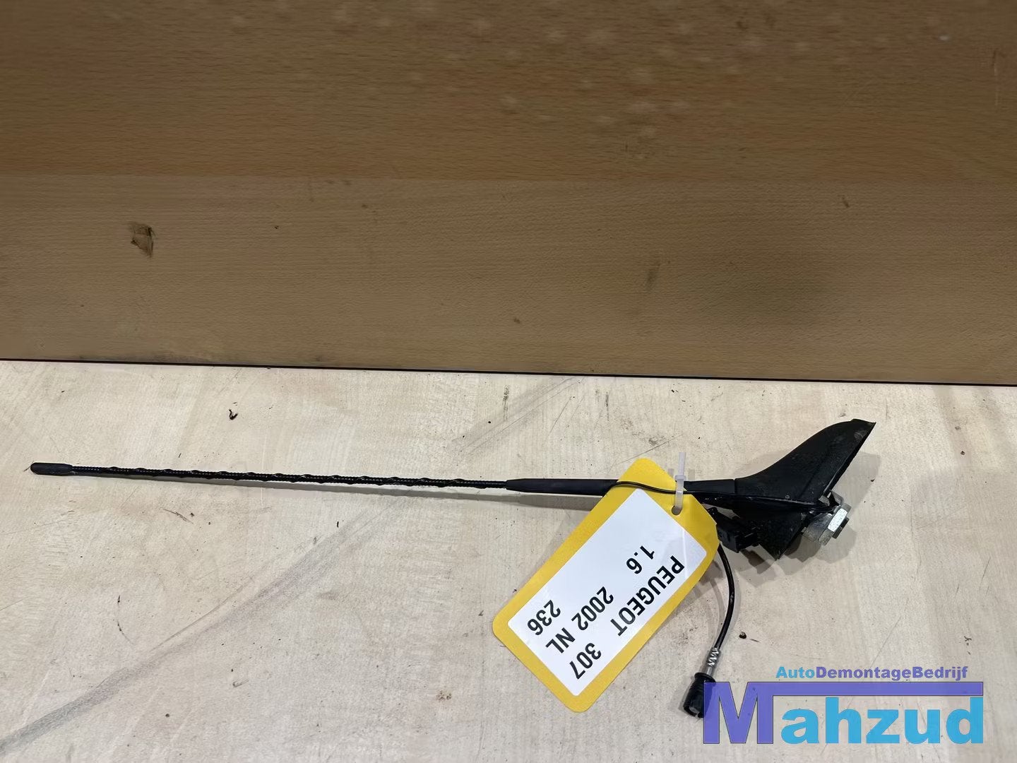 PEUGEOT 307 Antenne 2000-2007, Taurusavenue 1
2132 LS  Hoofddorp, NL, Contact.group@renault.com, Stellantis N.V., Utilisé