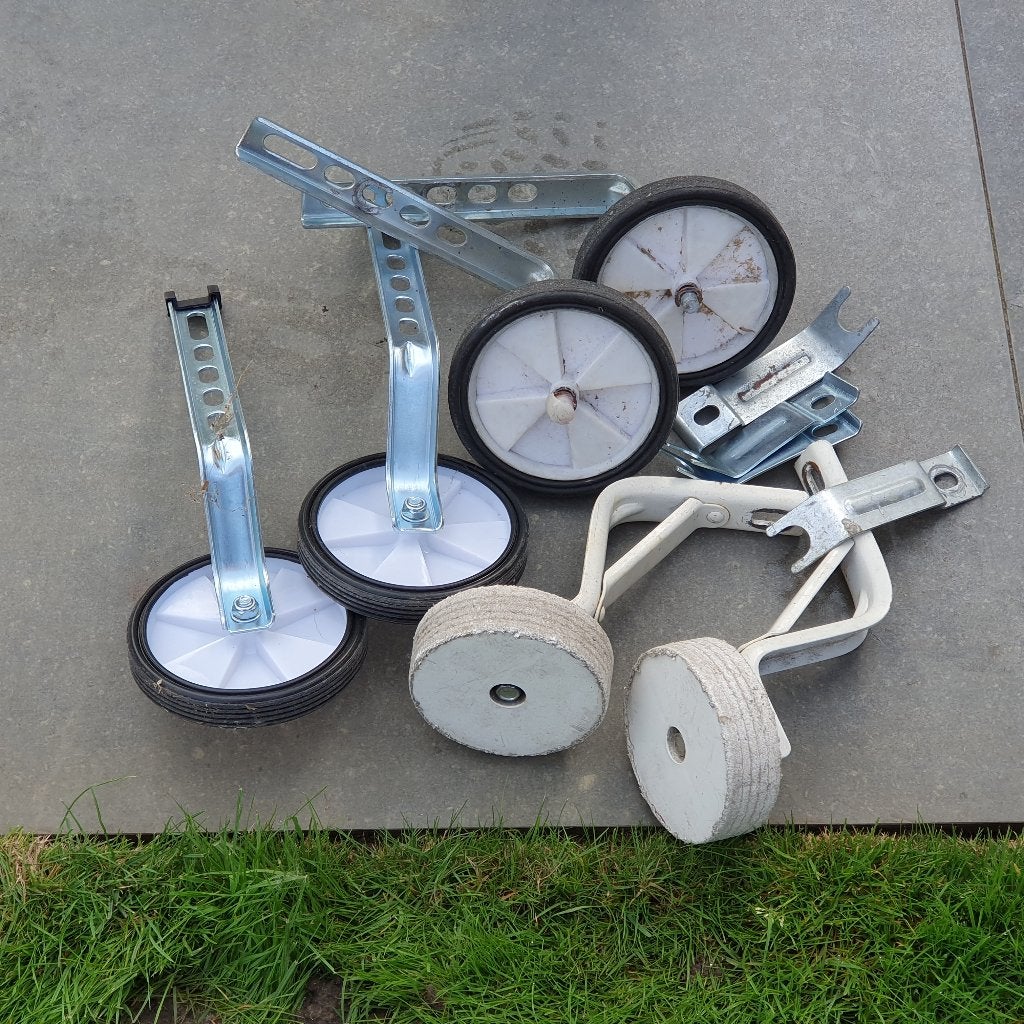 zijwieltjes, Fietsen en Brommers, Ophalen, Gebruikt, Minder dan 16 inch, Zijwieltjes