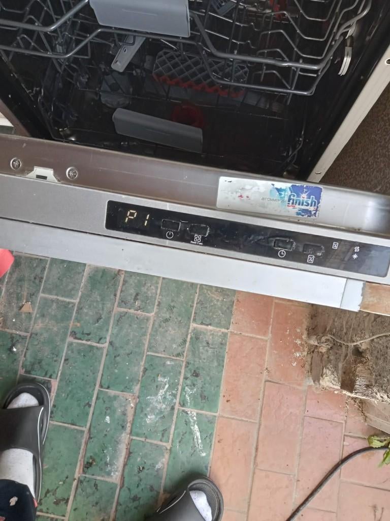lave vaisselle Sharp, Electroménager, Enlèvement, Utilisé, Encastré