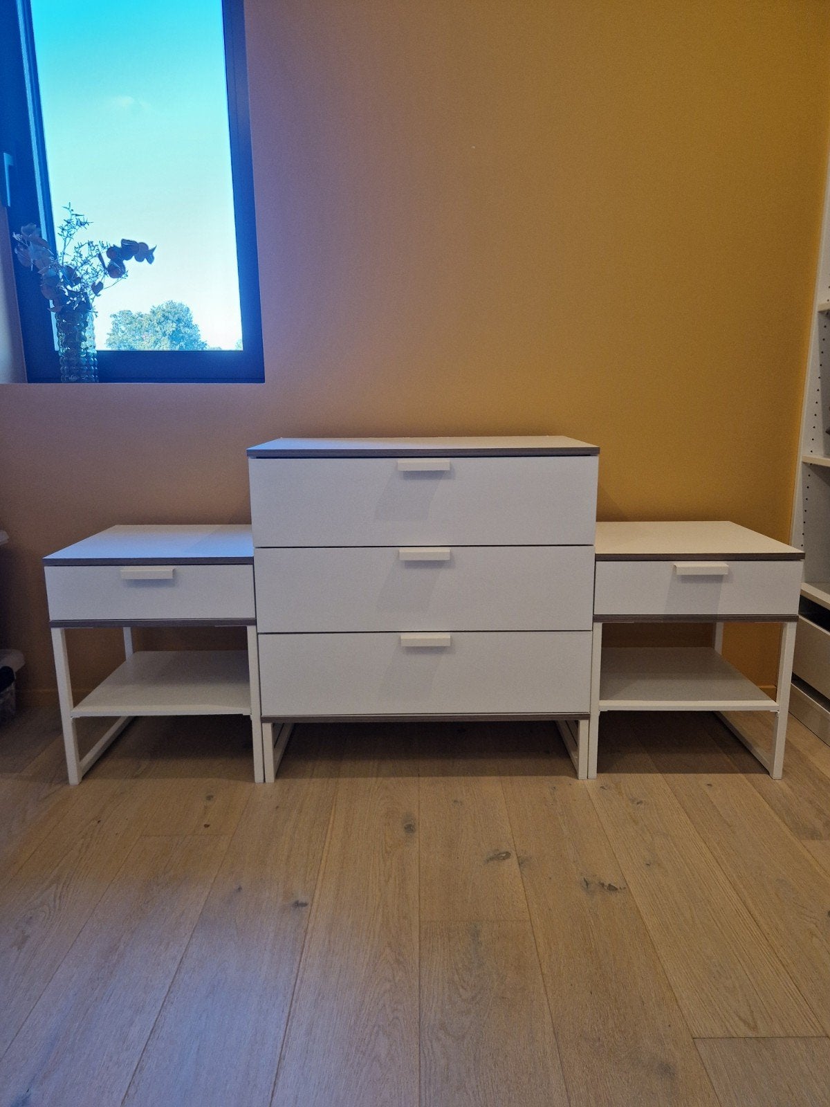 Ikea nacht/ladekast, Ophalen