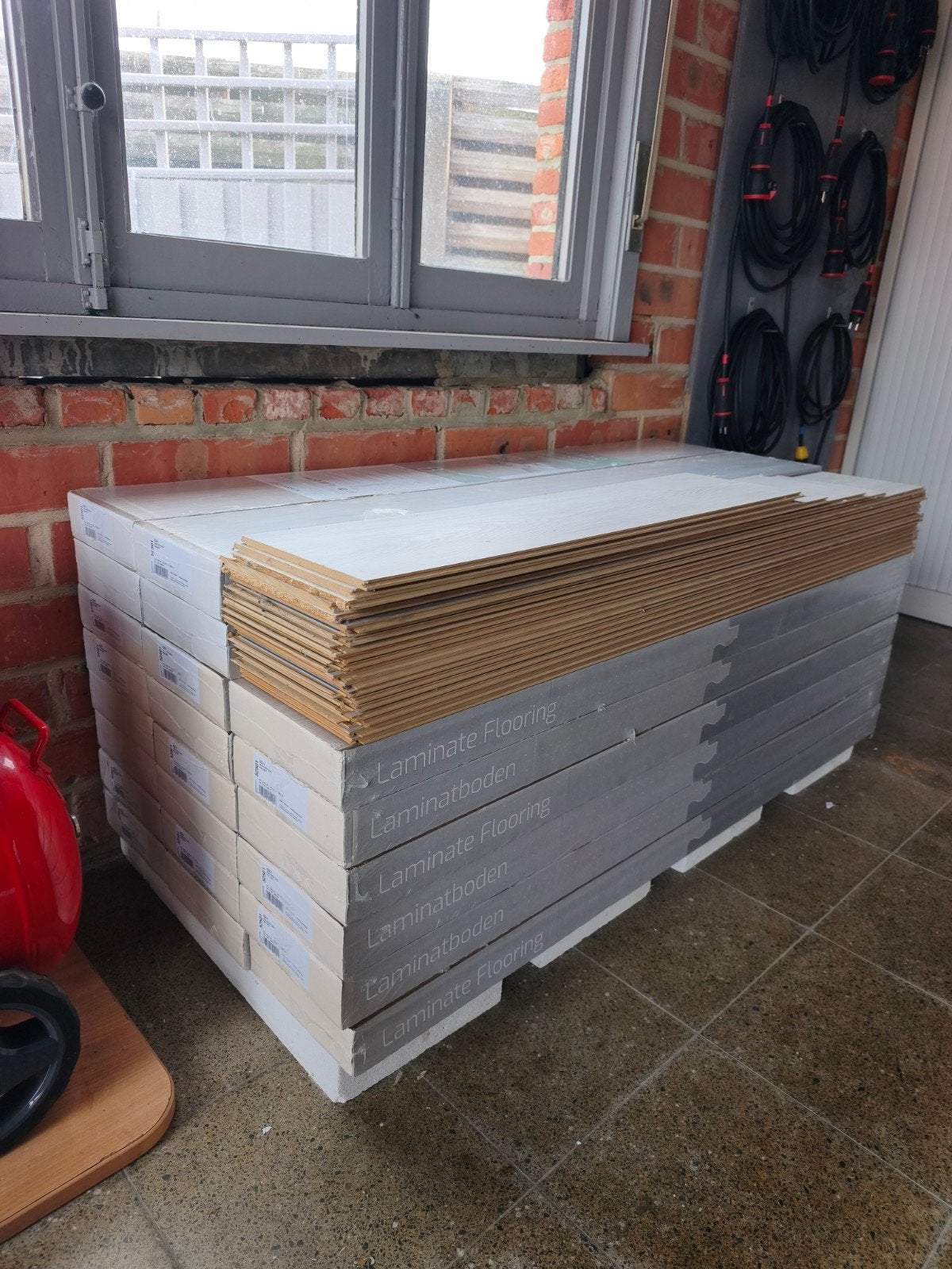 Parquet stratifié CLASSEN 8 mm AC4 – 47,65 m² – Neuf, Ophalen of Verzenden