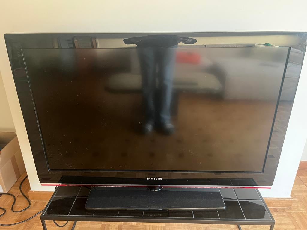 Samsung LE46B6530P7W (46 inch Full HD LCD-tv), Audio, Tv en Foto, Televisies, Ophalen, Zo goed als nieuw